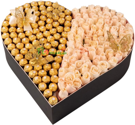 Большое сердце из роз и Ferrero Rocher «Слияние сердец»